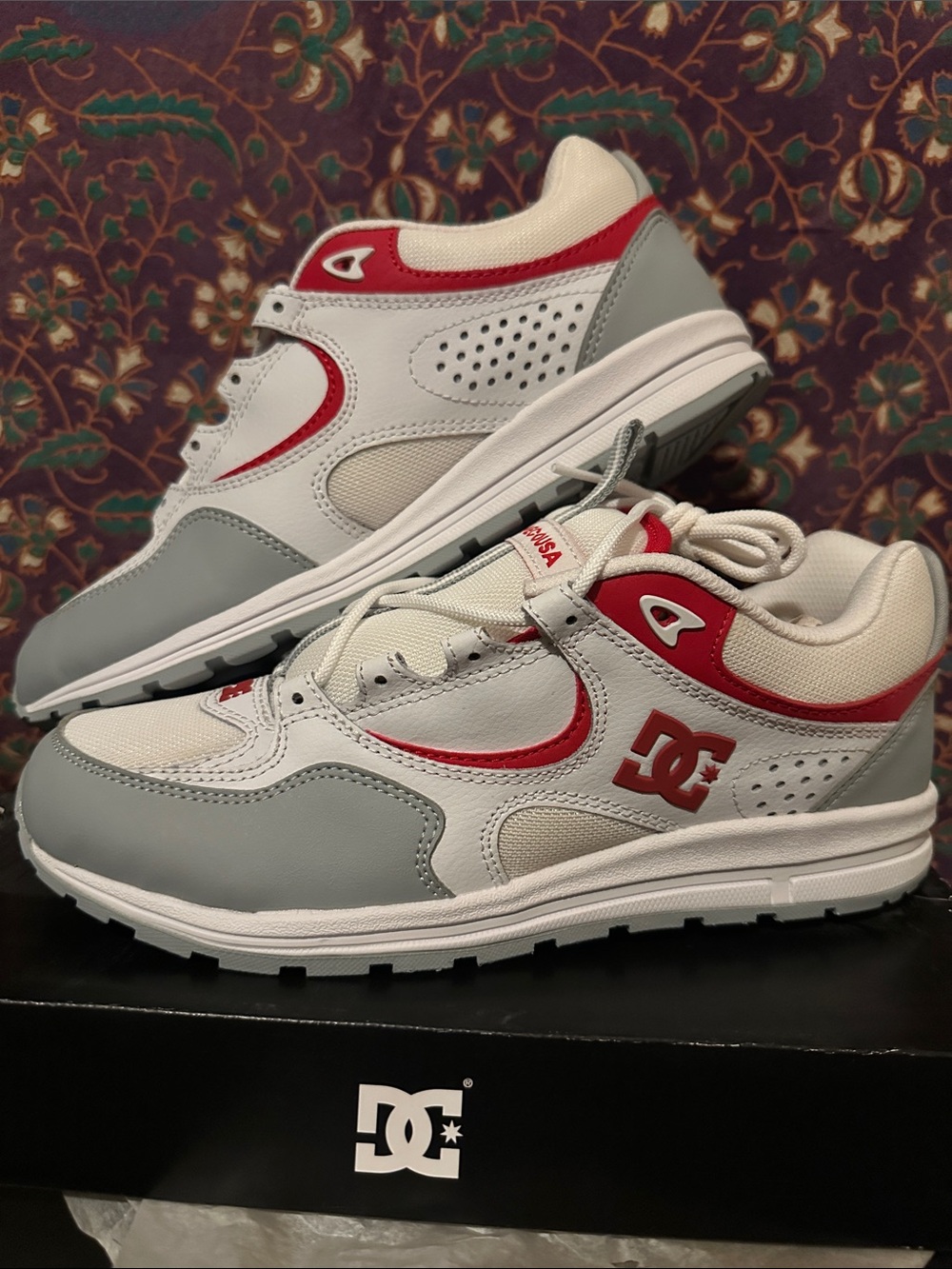 DC Kalis Lite *Brand New* grey red sz10